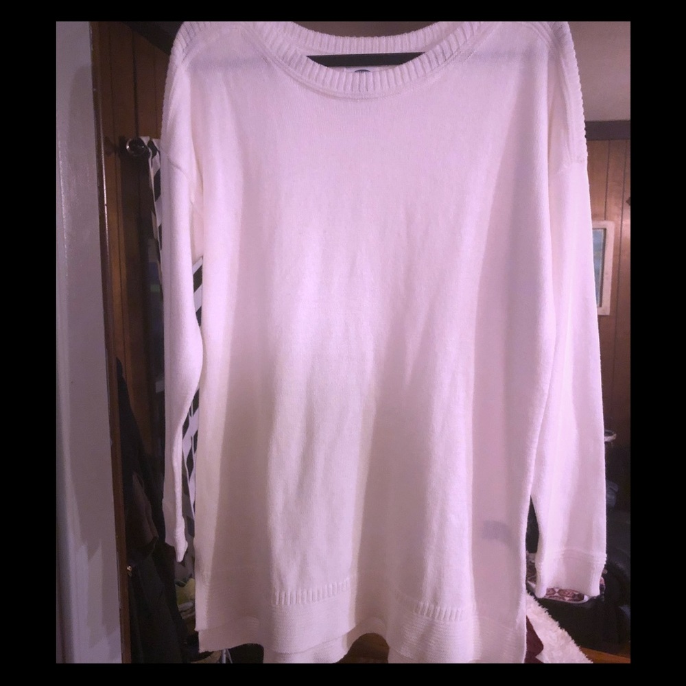 ❤️Old Navy tunic length cream sweater❤️